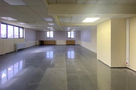 Metamorfosi, commercial building 5.121 sq.m for rent