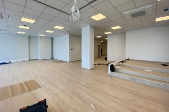 Commercial building 1.500 sq.m. for rent, north Athens