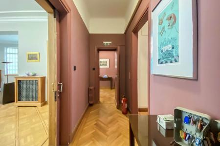 Offices 1.200 sq.m in Athens center, for rent