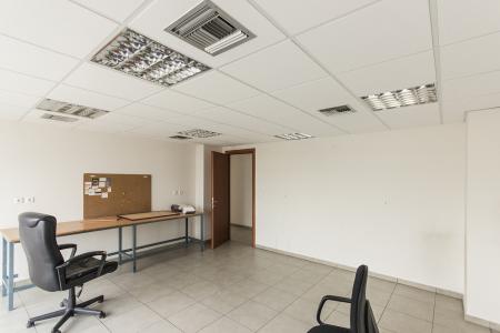 Metamorfosi, 1.000 sq.m. corner offices for rent