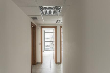 Metamorfosi, 1.000 sq.m. corner offices for rent
