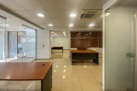 Piraeus, offices 1,400 sq.m for rent