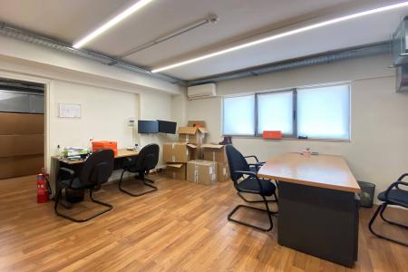 North Athens, store 776 sq.m for rent