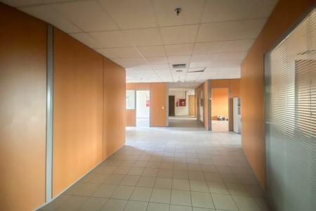 West Athens, Metamorfosis offices 1,084 sq.m for rent