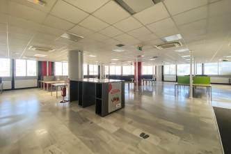 Neo Faliro, office 1,200 sq.m for rent