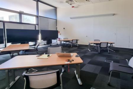 Marousi, commercial property of 920 sq.m for rent