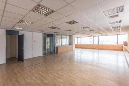 Οffice spaces 1,000 sq.m for rent, North Athens