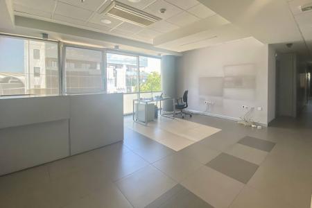 North Athens, Kifisia luxurious offices 2,300 sq.m for rent