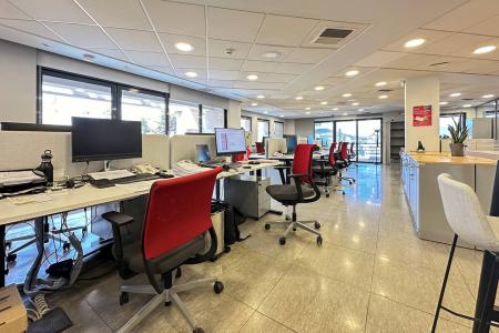 Chalandri, offices 303 sq.m for rent