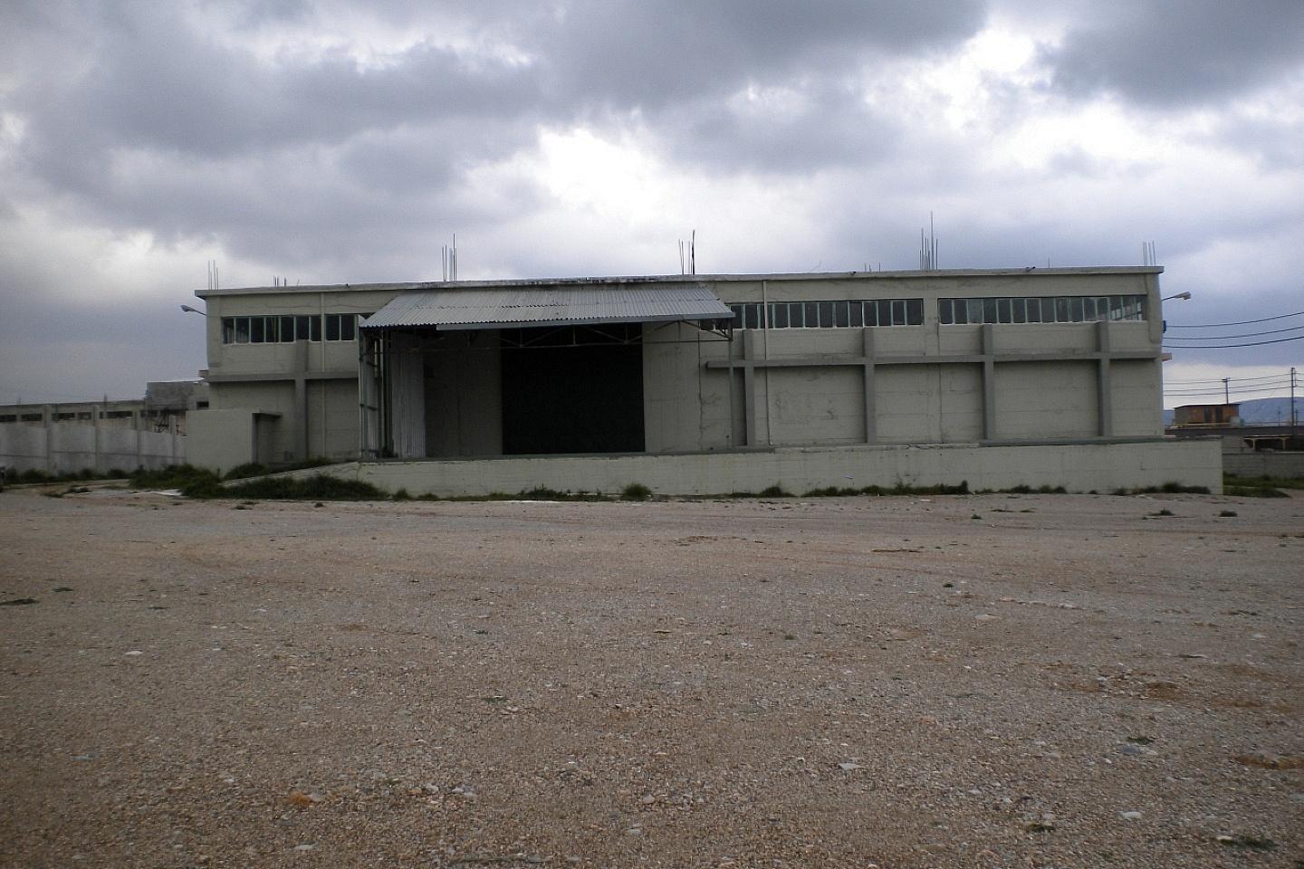 West Attica commercial warehouse 1.500 sqm for rent