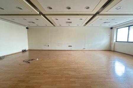 Athens, office building 7.500 sq.m for rent