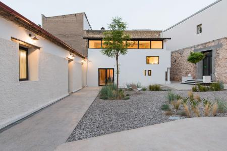 Tavros, building complex 1.280 sq.m., for rent