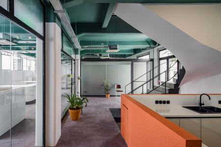 Tavros, building complex 1.280 sq.m., for rent