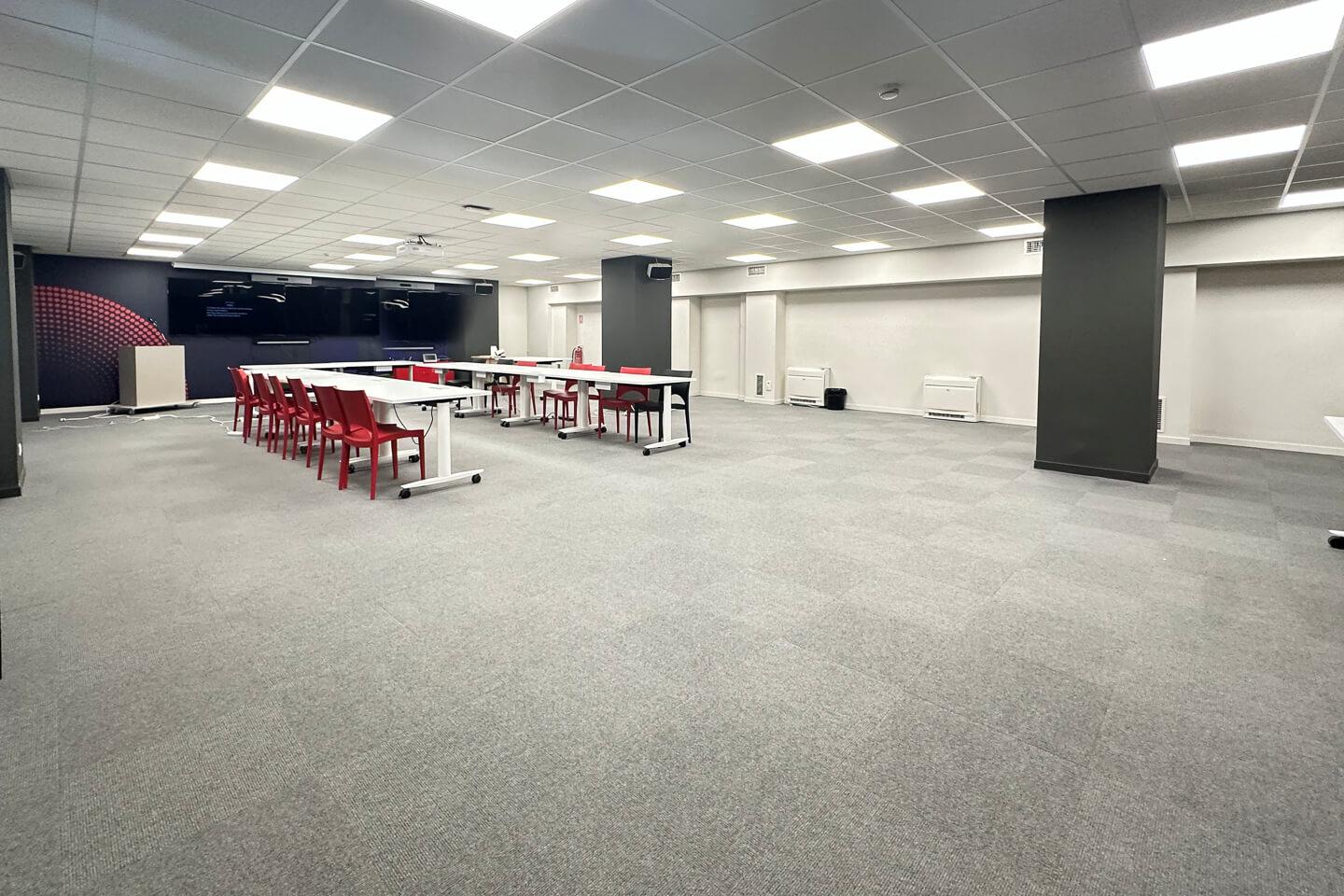 Marousi, independent office building 4.150 sq.m., for rent