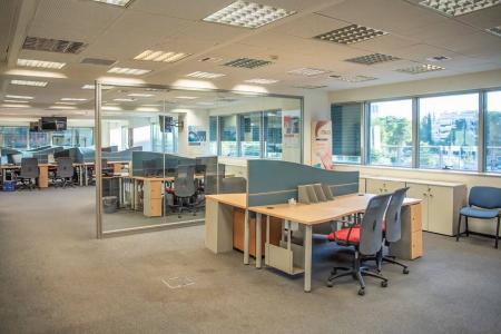 Agia Paraskevi, offices 1.150 sq.m., for rent