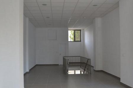 North Athens, retail store 155 sqm to let