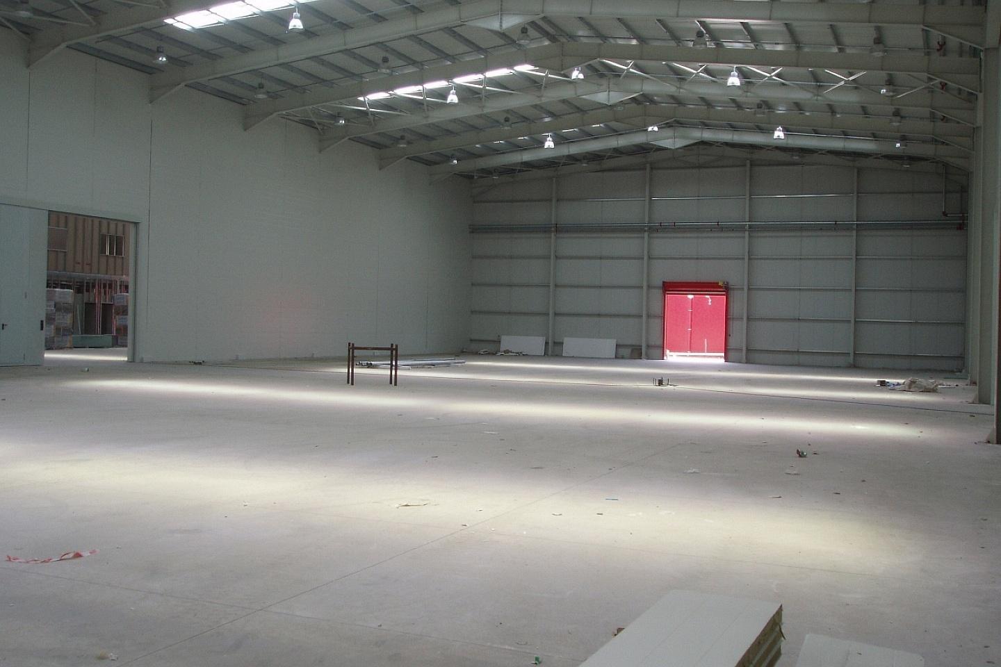 West Attica warehouse 9.000 sq.m for rent