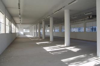 East Attica building 2.800 sqm, for rent