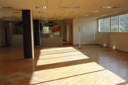 East Attica building 2.800 sqm, for rent
