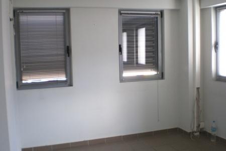 Aghia Paraskevi, building 830 sq.m to let