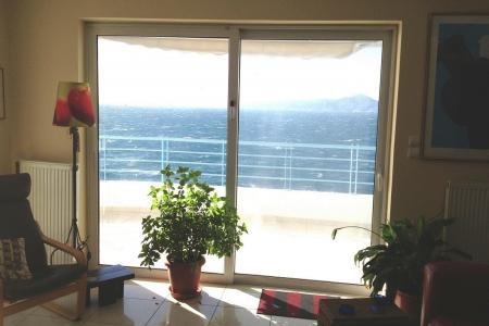 Piraeus deluxe apartment 120 sq.m for sale