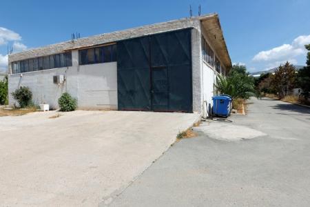 West Attica industrial building 1.500 sqm for rent