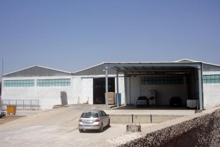West Attica commercial warehouse 1.400 sqm for rent