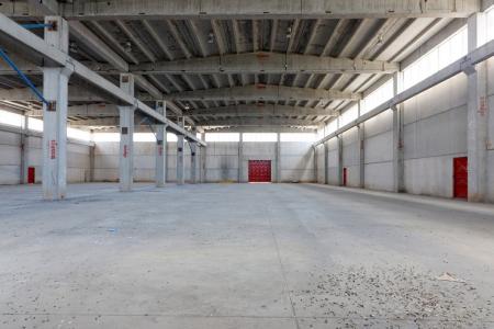 West Attica industrial warehouse 2.140 sqm for rent