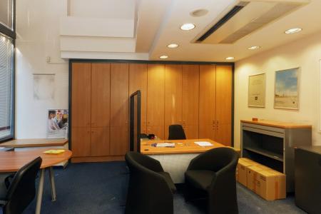 West Athens store 460 sqm for rent