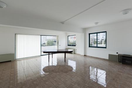 North Athens office building 1.950 sqm for rent