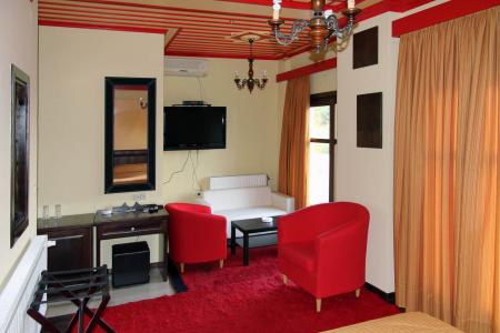 Zagori traditional hotel 1.050 sq.m for sale