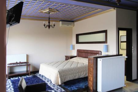 Zagori traditional hotel 1.050 sq.m for sale