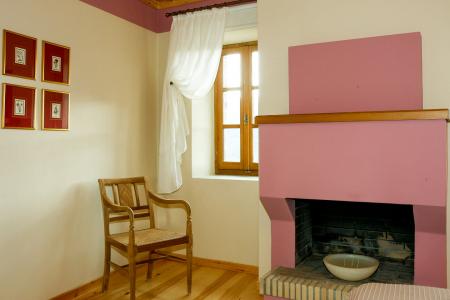 Zagorochoria traditional hostel 344 sq.m for sale