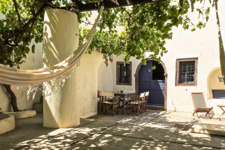 Santorini small hotel with canavas for sale