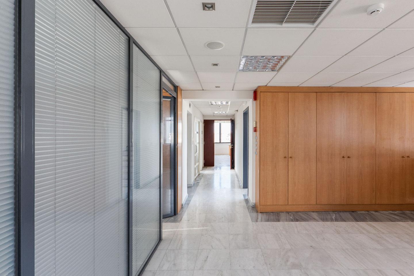 Office building 1.400 sq.m for sale, Northern Athens