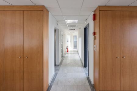Office building 1.400 sq.m for rent, North Athens