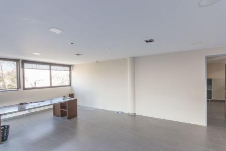 North Athens commercial building 900 sq.m for rent