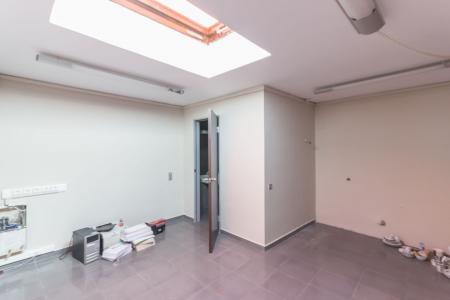 North Athens commercial building 900 sq.m for rent