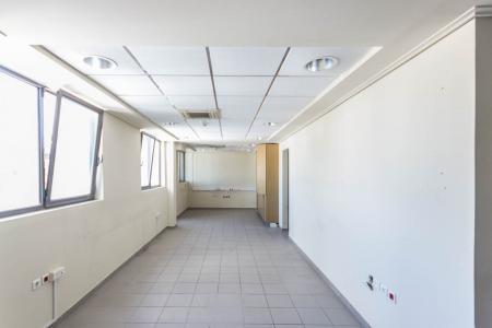 Agia Paraskevi office building 700 sq.m for rent