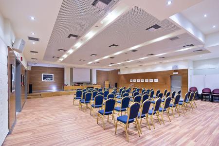 Athens commercial building 5.300 sq.m for rent