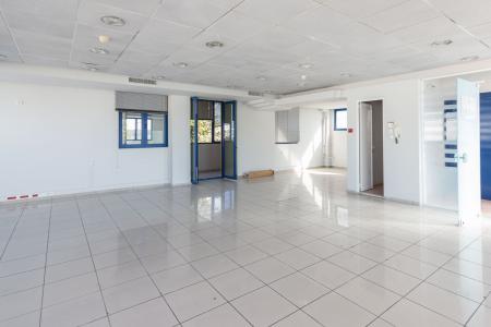 North Athens building 580 sq.m for rent