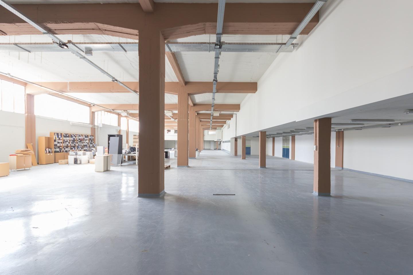 North Athens warehouse 1.500 sq.m for rent