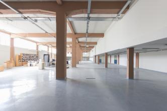 North Athens warehouse 1.500 sq.m for rent