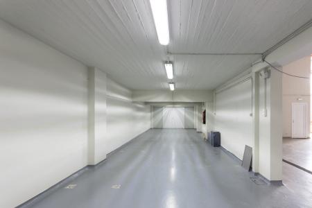 North Athens warehouse 1.500 sq.m for rent