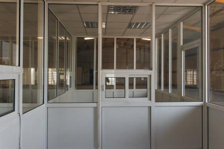 Menidi, small warehouse of 420 sq.m, for rent.