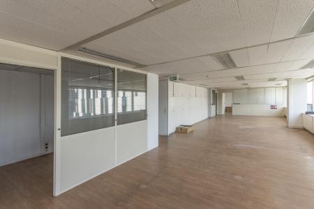 North Athens office 1.030 sq.m for rent