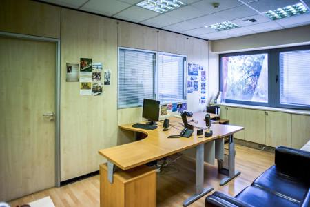 North Athens offices building 1.400 sq.m for rent