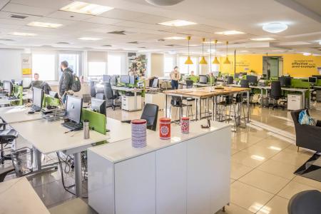 West Athens office 820 sqm for rent