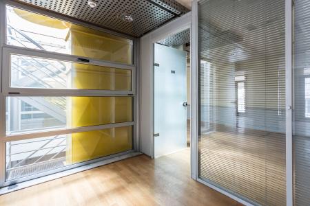 Athens independent building 1.900 sq.m for rent