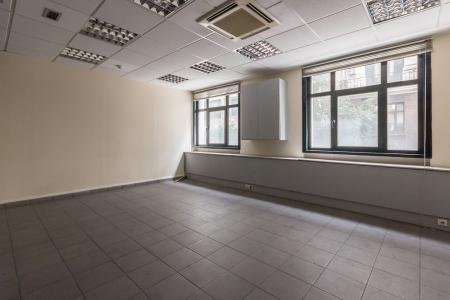 Athens independent building 1.900 sq.m for rent